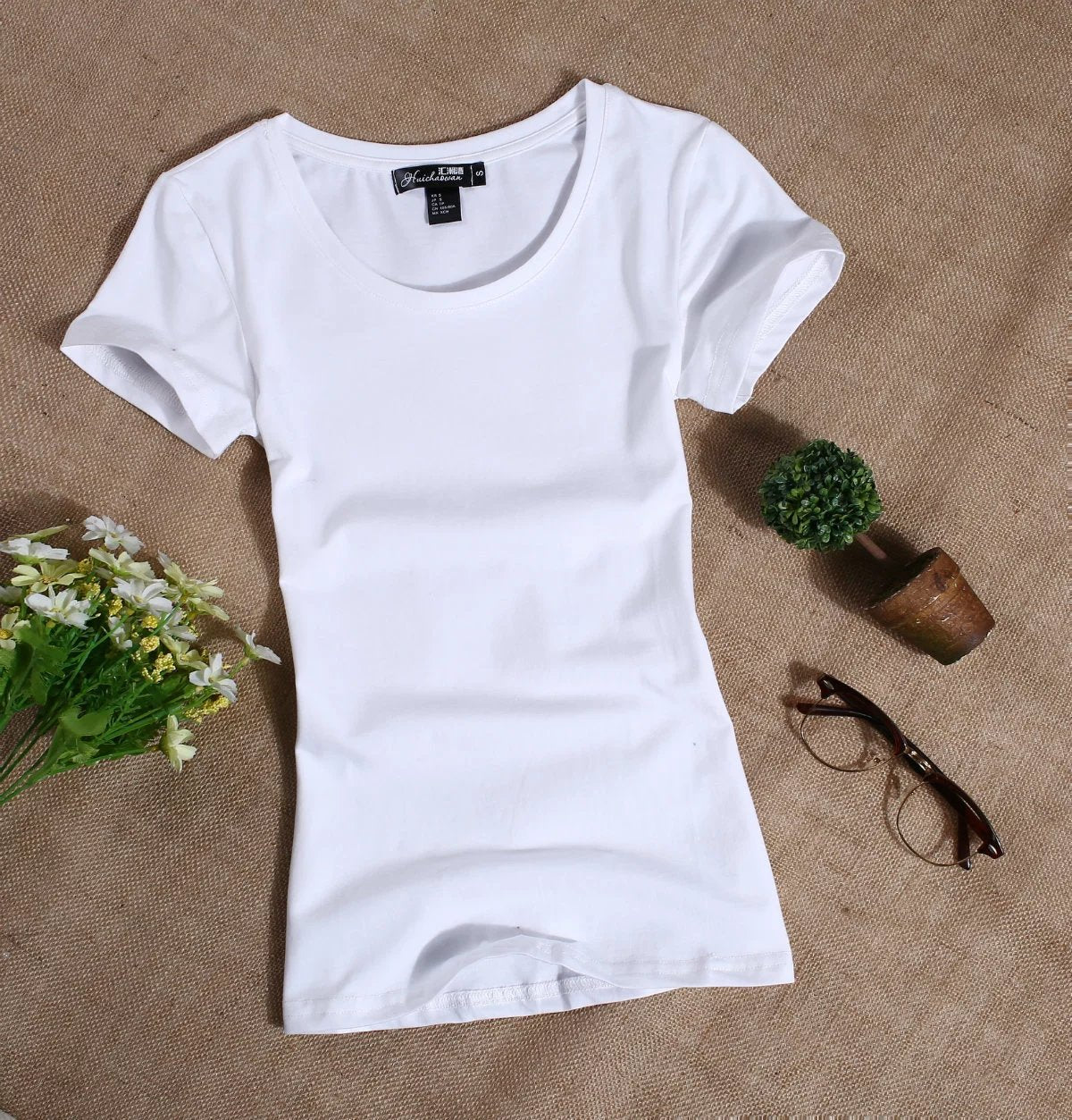 2022 Women's T Shirt Women Short Sleeved Slim Solid Color Womens Simple Tee T-Shirt