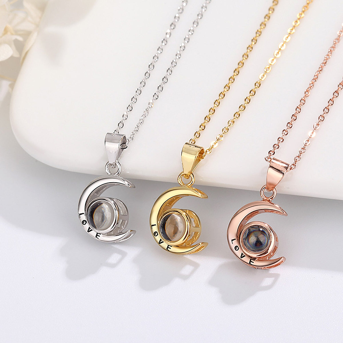 Personality Moon Necklace With Customizable Photo Romantic Gift